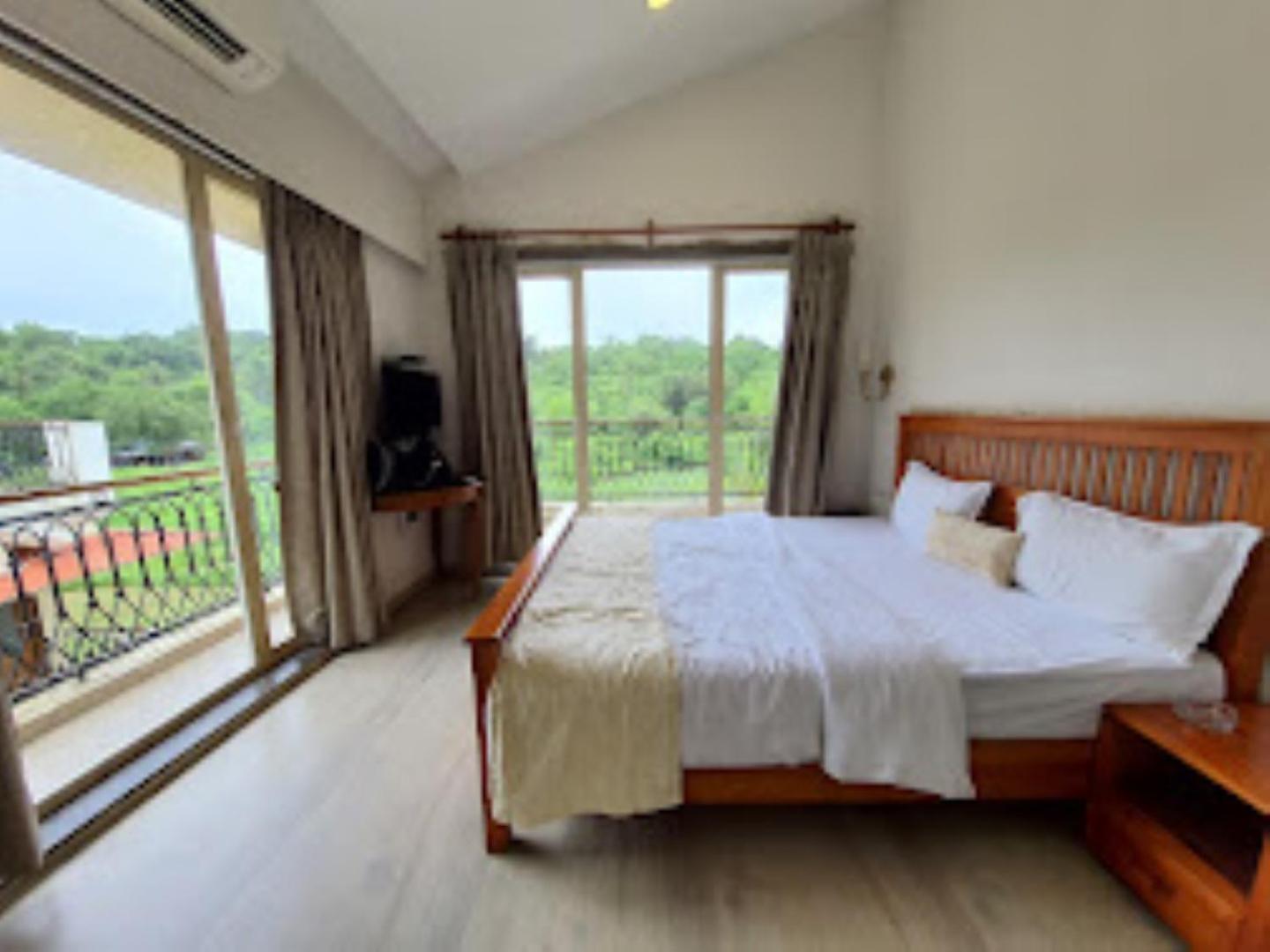 Wood Stock Acres Villa Resort Thane Eksteriør bilde
