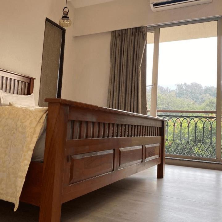 Wood Stock Acres Villa Resort Thane Eksteriør bilde